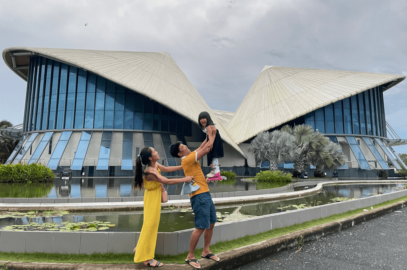 Cần chuẩn bị gì cho chuyến Xuyên Việt bằng ô tô với trẻ nhỏ